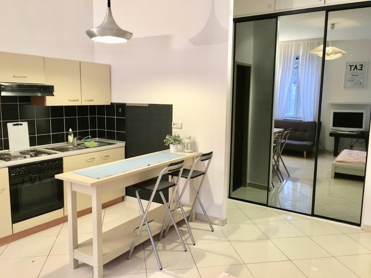 Nowogrodzka Cozy Studio Apartment Warsaw Ngoại thất bức ảnh